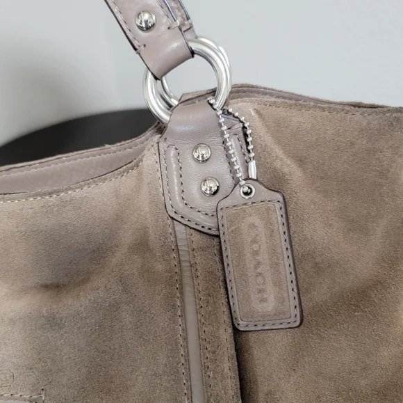 Coach Campbell Suede Belle Carry All F24688 Big Buckle - Picture 4 of 13